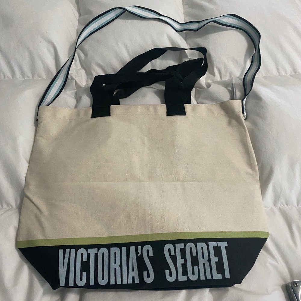 VICTORIA'S SECRET CANVAS COOLER BAG NEW WITHOUT TAGS - Picture 2 of 7